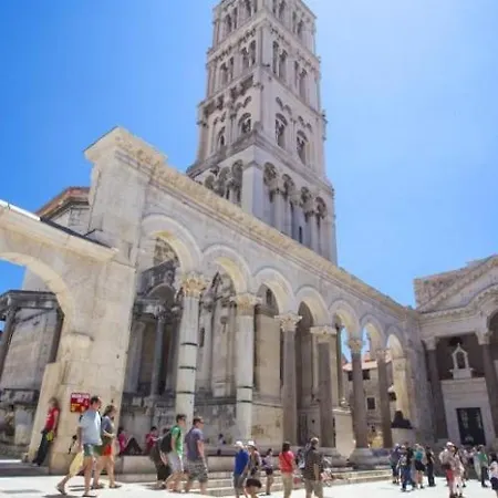 Willa Lumani ** Luxury Near Split ** *